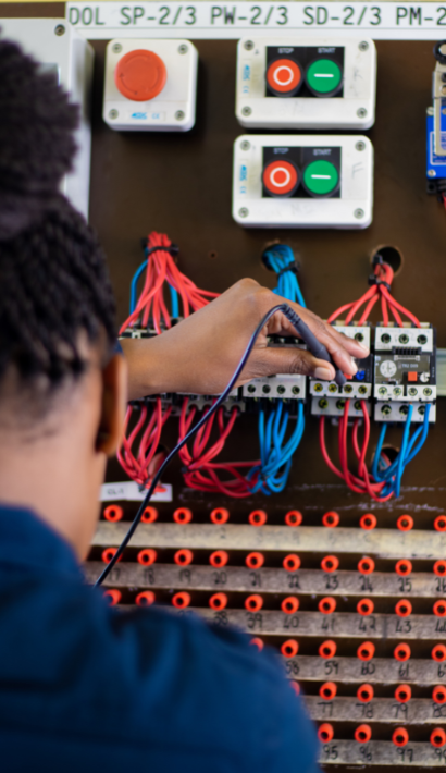 Electrician image 2