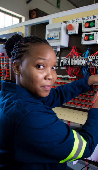 Electrician image 3