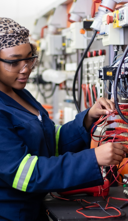 Electrician image 4