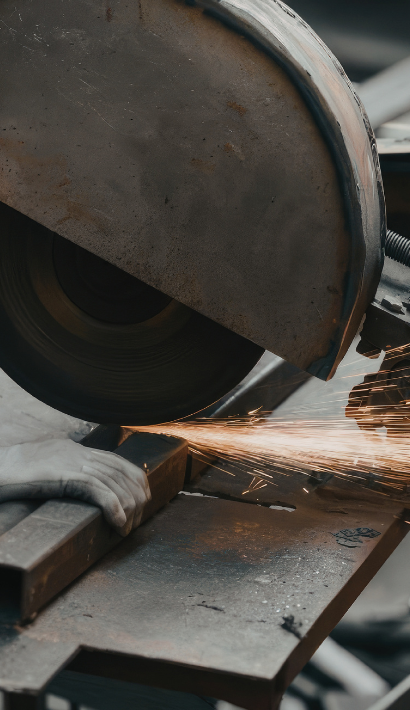 Metal Machinist Image 1