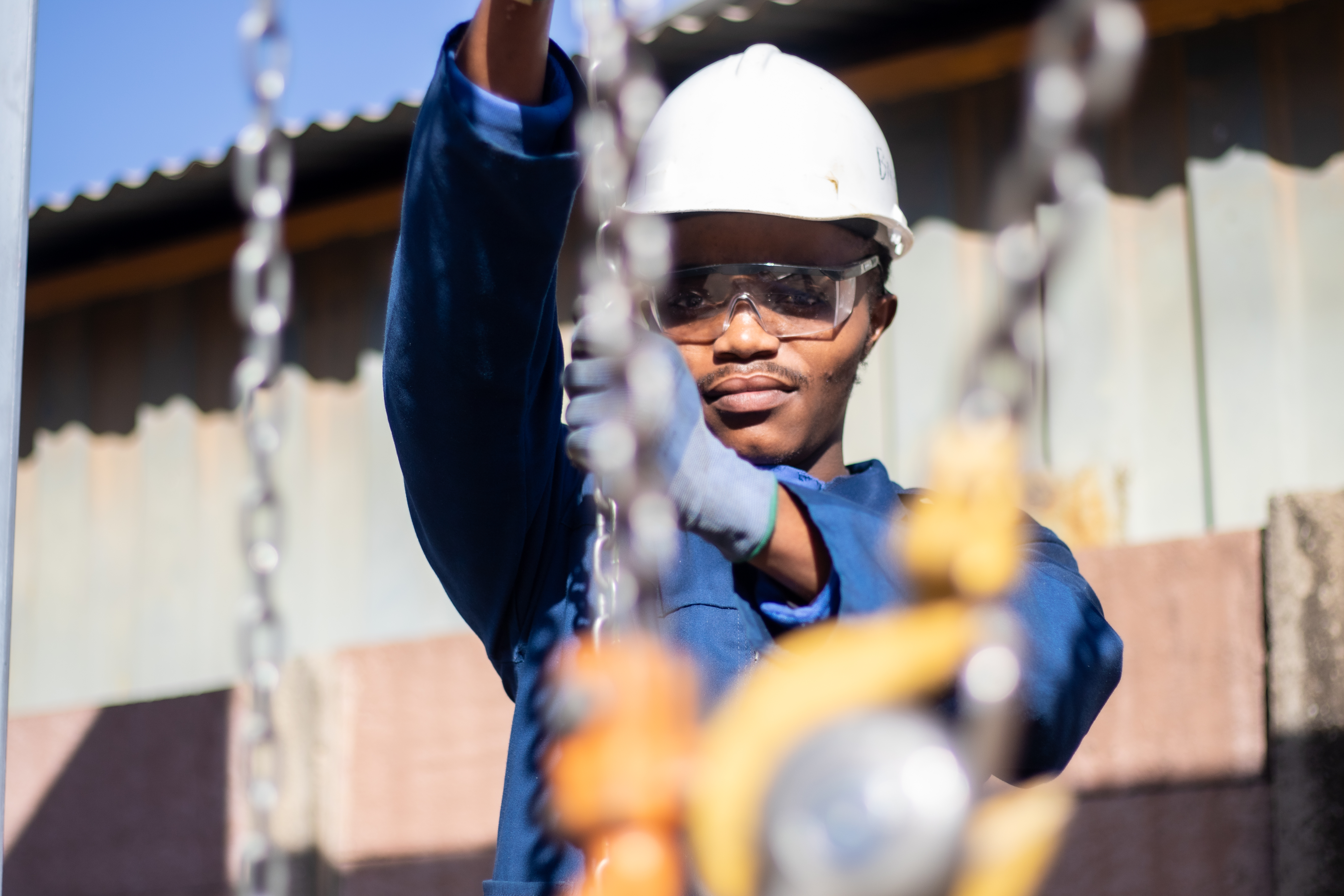 Certified Riggers Protect Your People, Your Equipment, and Your Business
